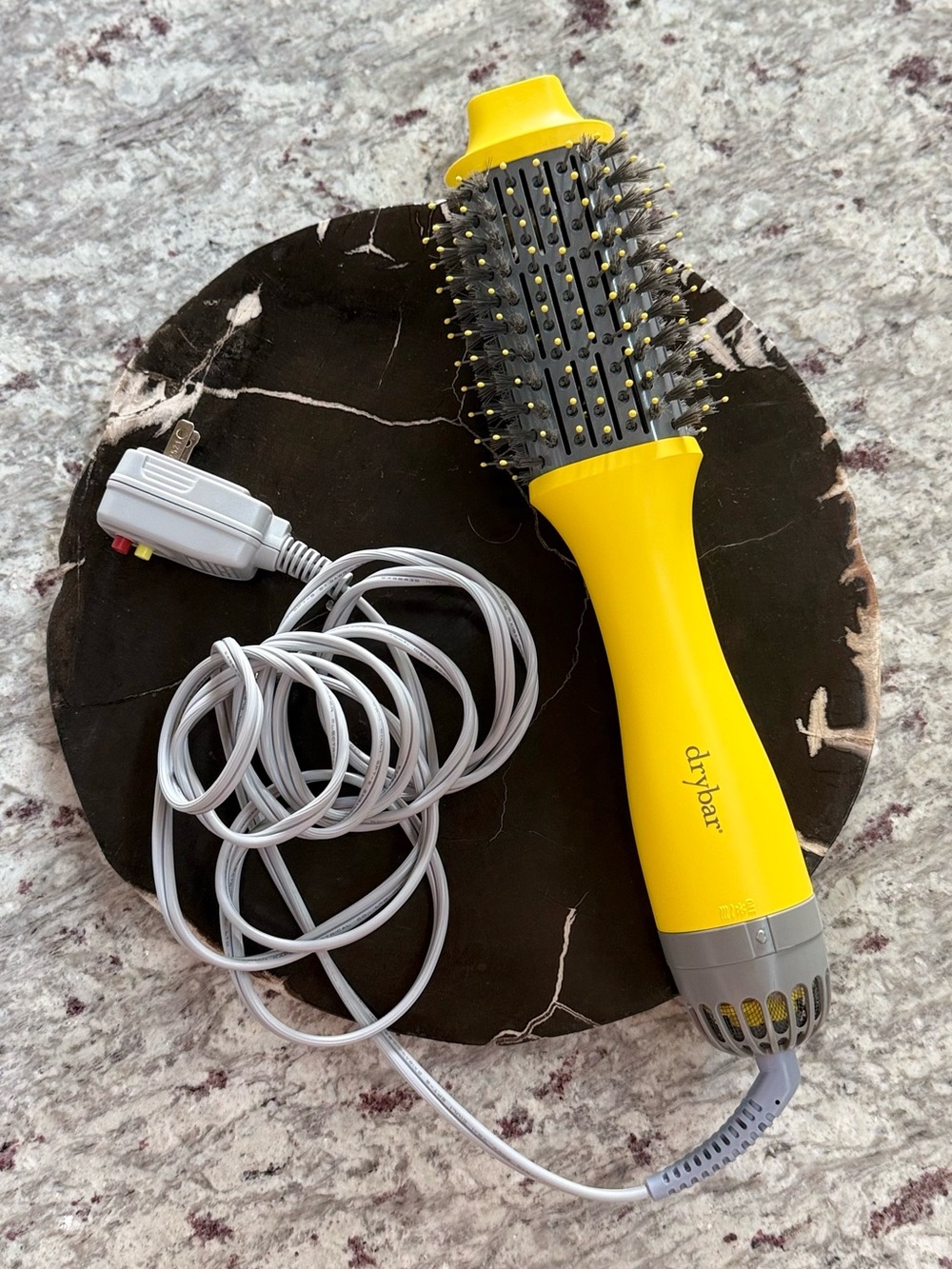 Drybar Double Shot Oval Blow Dryer Brush Excellent Condition Barely Used